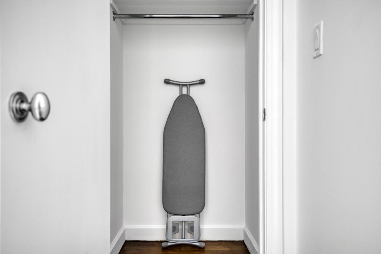 Apartment Uws 1br W Doorman Elevator Gym Nr Park Nyc-679 *