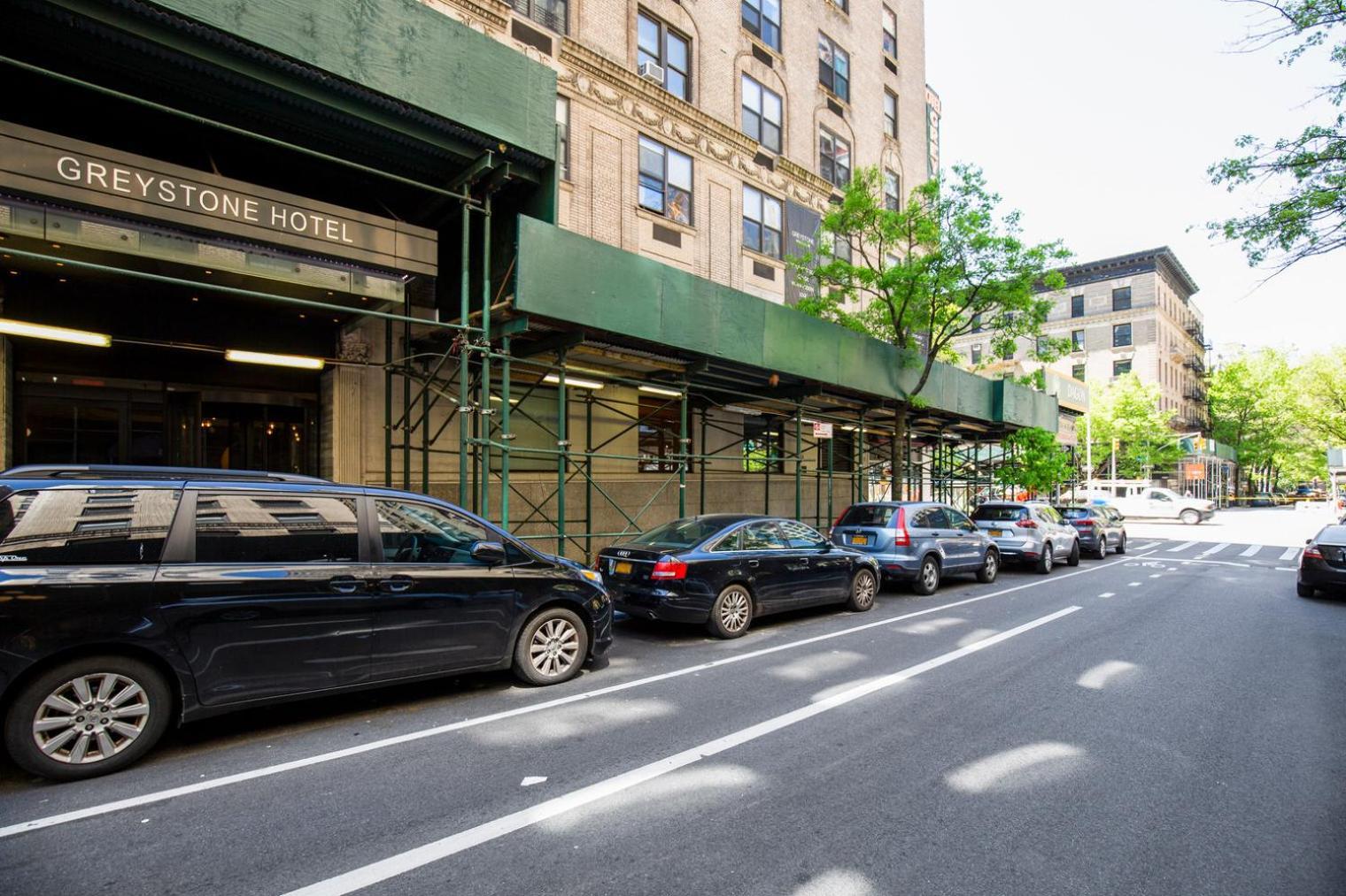Uws 1br W Doorman Elevator Gym Nr Park Nyc-679